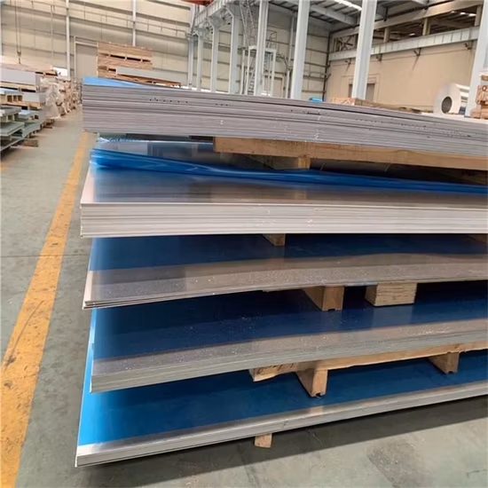 Laminados a quente 1050 1060 1100 2A12 3003 5052 5083 5754 6061 6063 8011 7075 T6 H32 H24 O H112 Folha de alumínio polido de superfície em relevo/revestido de cor/Placa de alumínio